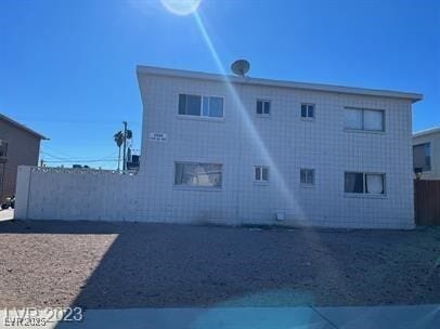 Primary Photo - 2908 E Poplar Ave
