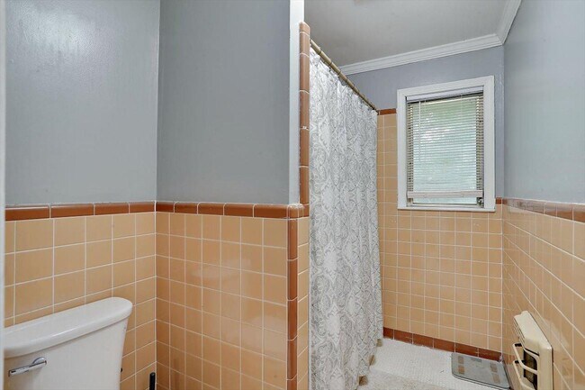 Building Photo - 1315 Kimwood Dr