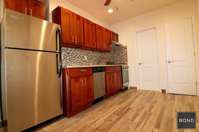 Floorplan - 208 E 21 Street