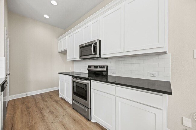 Building Photo - Brand New John Houston Townhome for Lease!