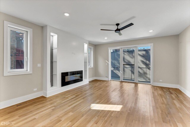 Building Photo - 4846 S St Lawrence Ave