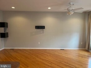 Building Photo - 1802 Nathan Dr