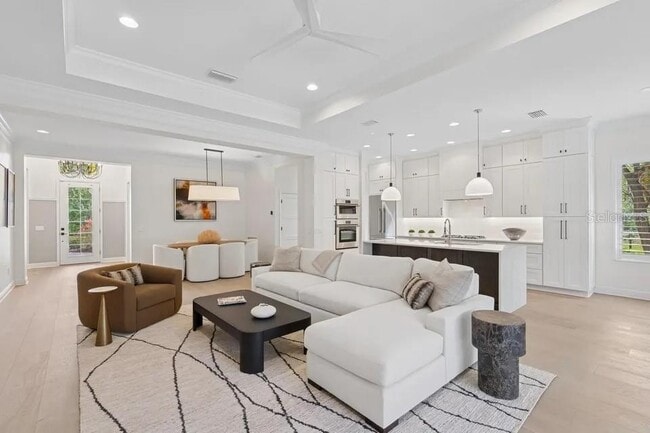 Building Photo - 7346 Edenmore St