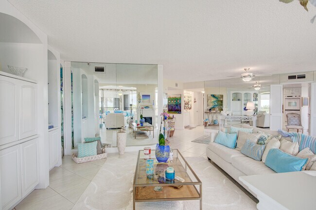 Building Photo - 2400 S Ocean Dr