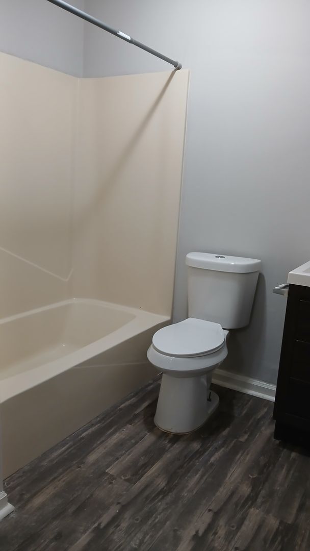 Building Photo - 1 BD/ 1 BA