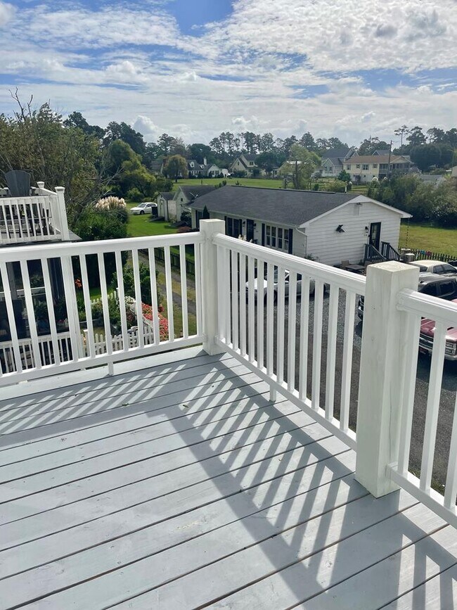 Building Photo - 7141 Margarets Ln