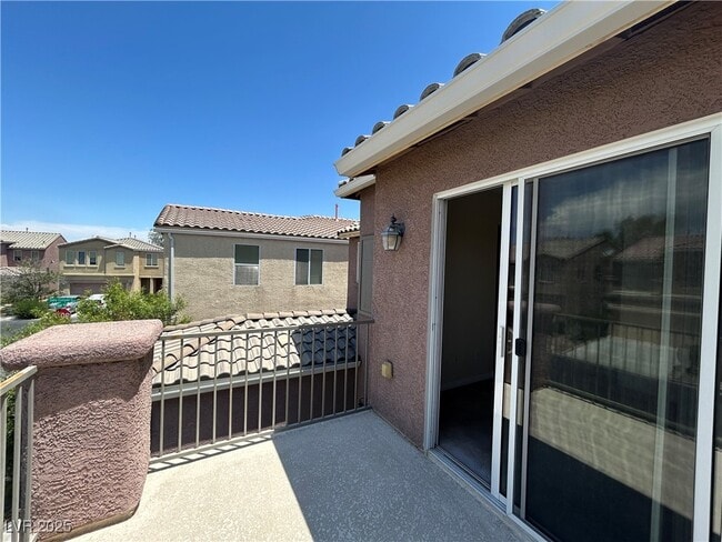 Building Photo - 5553 Chapin Mesa Ave