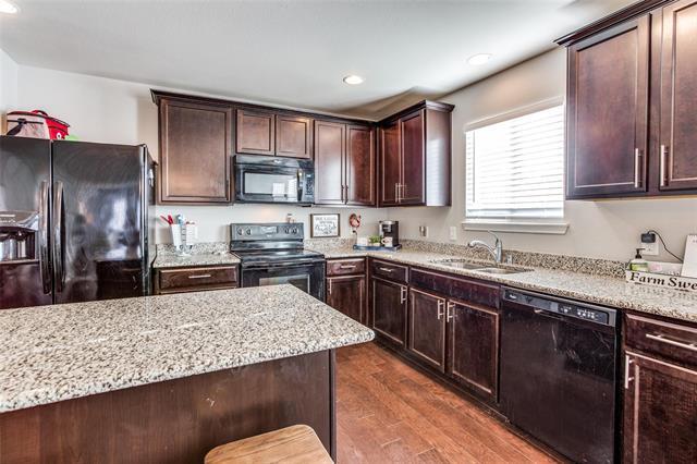 Building Photo - 3001 Pinyon Pl