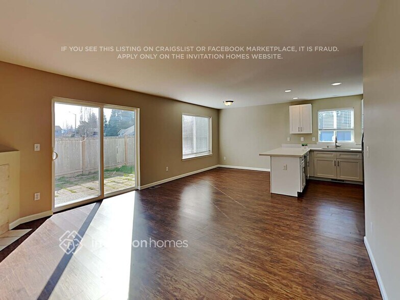 Building Photo - 227 99th Dr SE