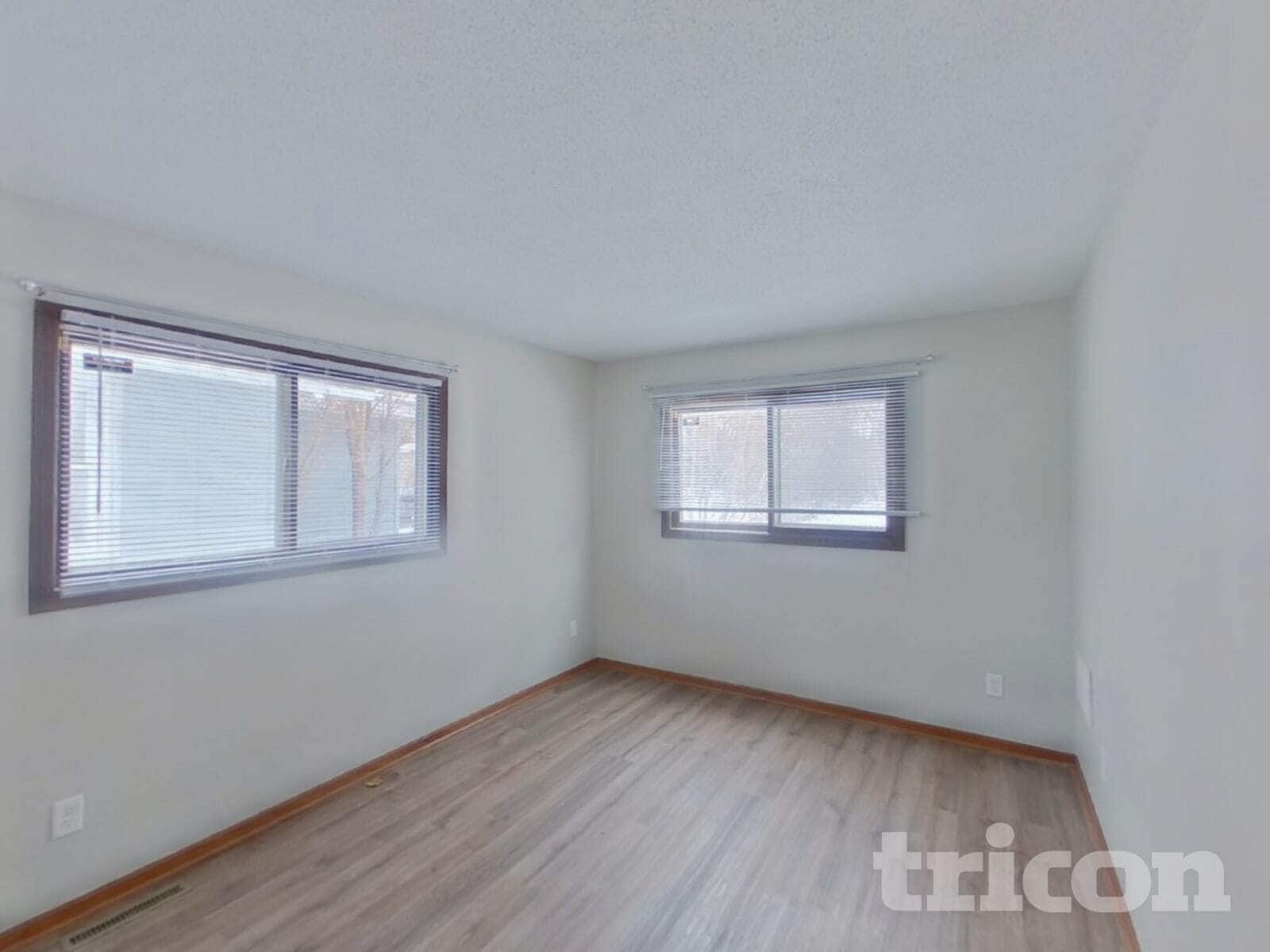 Building Photo - 1000 Concordia Ave