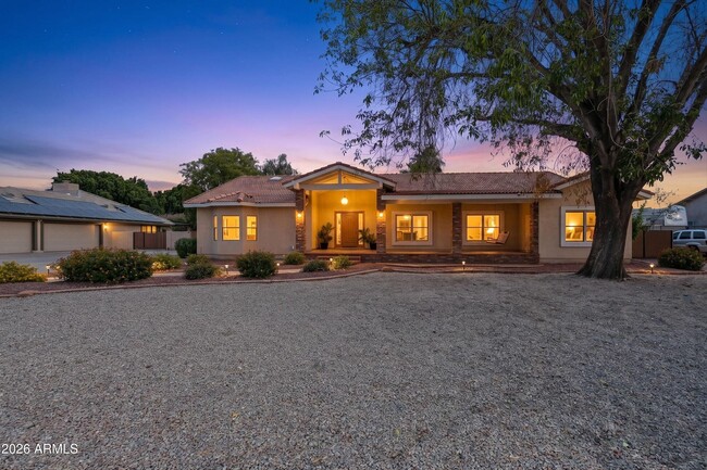 Building Photo - 8611 W Foothill Dr
