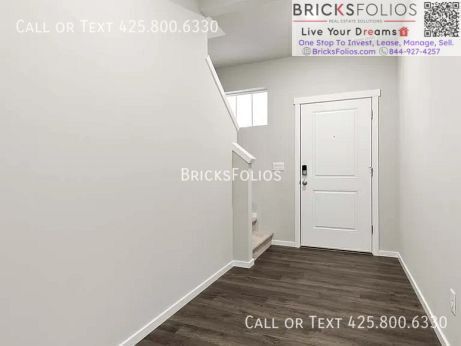 Building Photo - 18726 Lipoma Pl E