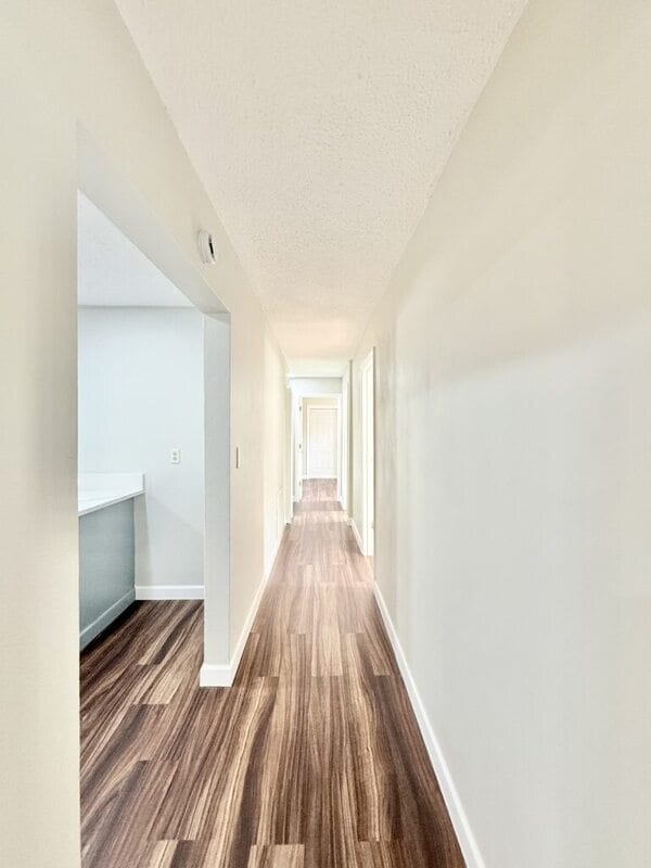 Building Photo - 1221 Jewel Ave