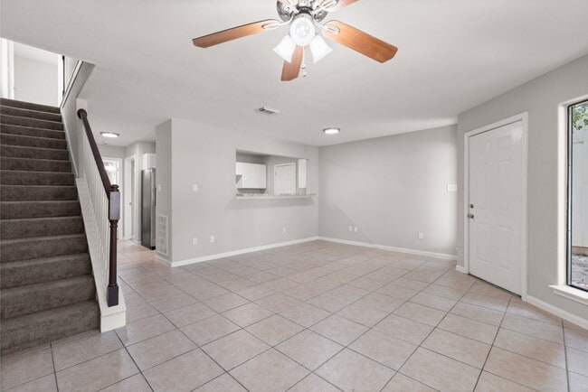Building Photo - 3016 La Estancia Ln