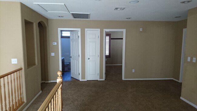 Building Photo - 7772 S Soda Canyon St