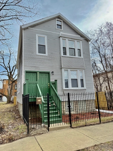 Primary Photo - 5125 S Carpenter St