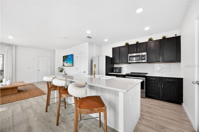 Building Photo - 1849 Red Canyon Dr