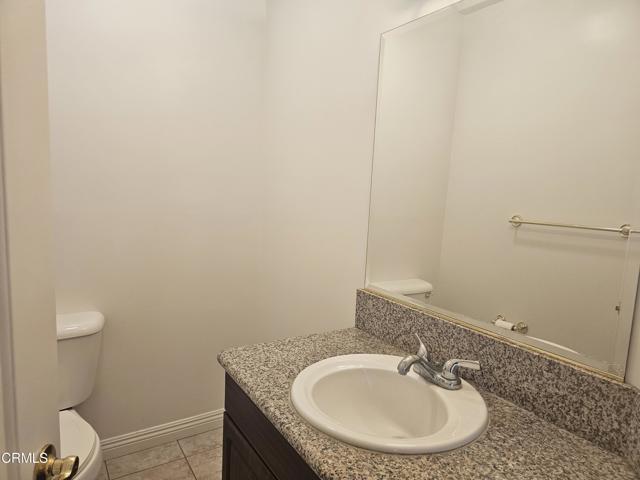 Building Photo - 2930 Fairway Ave