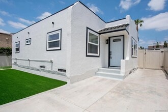 Building Photo - 6352 Holabird St