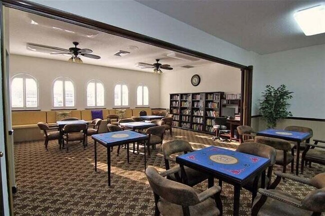 Building Photo - 2600 S Kanner Hwy