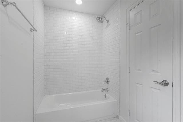 Building Photo - 5832 Tracyne Dr
