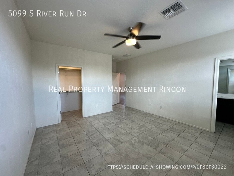 Building Photo - 5099 S River Run Dr