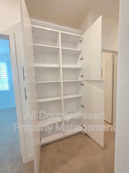 Building Photo - 73533 Granita Dr