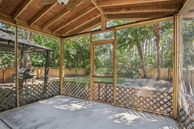 Building Photo - 7842 Citrus Blossom Dr