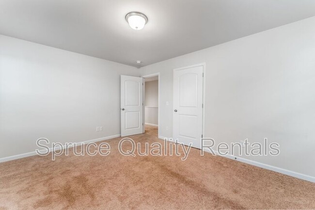 Building Photo - 7155 Watkins Landing Ct