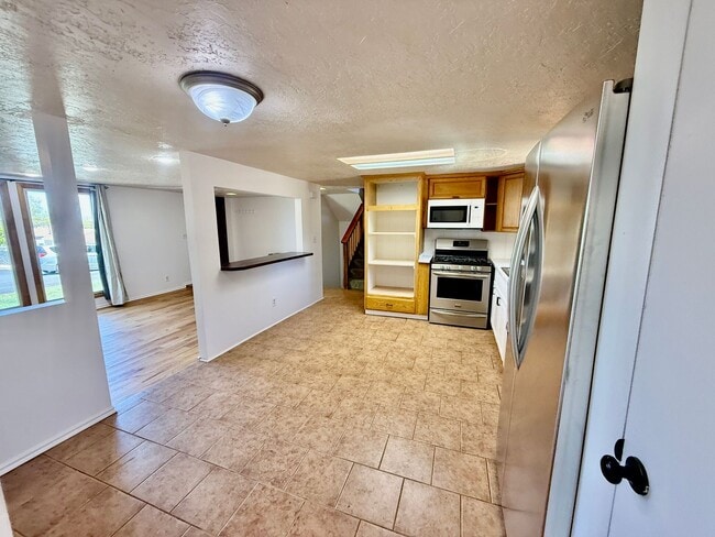 Building Photo - Pet-friendly 4-BR Home in Cedar City with Large Yard