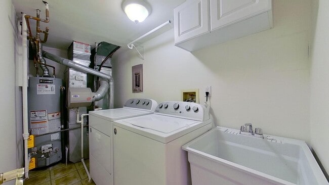 Building Photo - 21096 Boulder Cir