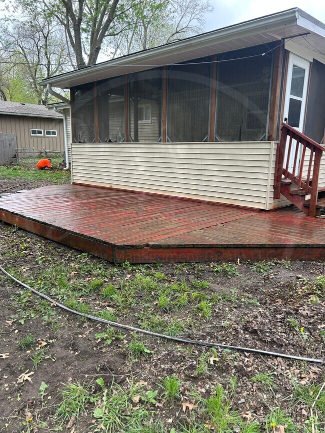 Building Photo - 2815 S Collin Ave