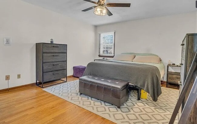 Building Photo - 561 Summit Ridge Dr