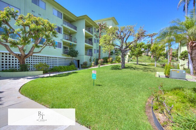 Building Photo - Spacious 2-Bedroom, 2-Bathroom Unit in Prime Monterey Park