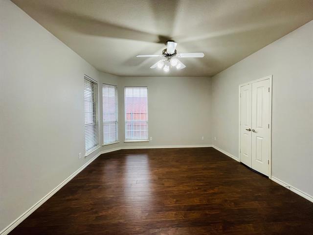 Building Photo - 5929 Desperado Dr