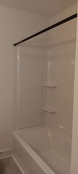 Building Photo - 225 Station Ave