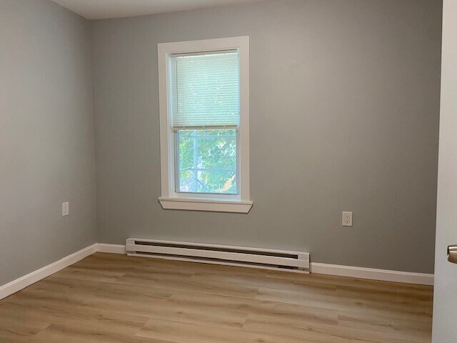 Building Photo - 58 Ford St