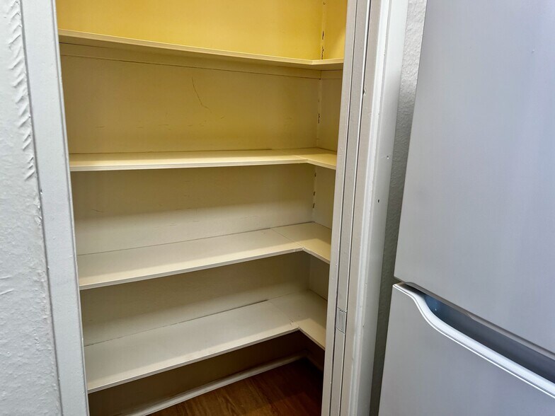 Building Photo - 7354 Mission Trails Dr