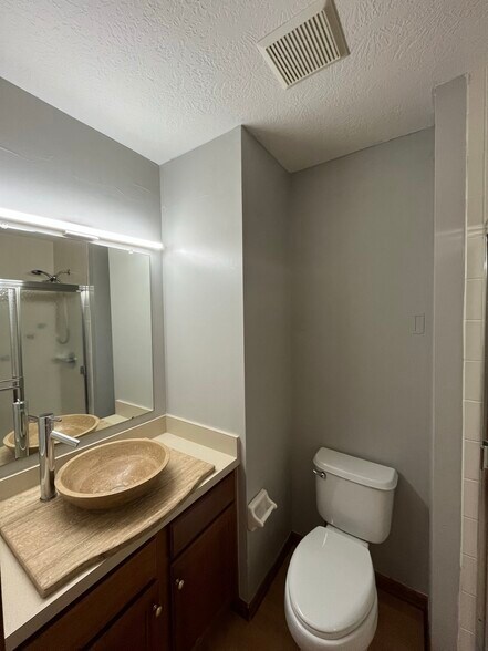 Building Photo - 7960 Compton Ct
