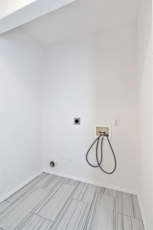 Building Photo - 2301 Redbird Cove