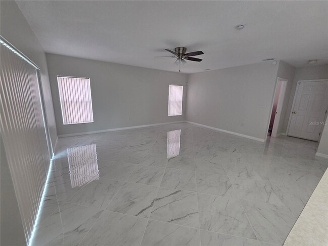Building Photo - 330 Aldershot Ct