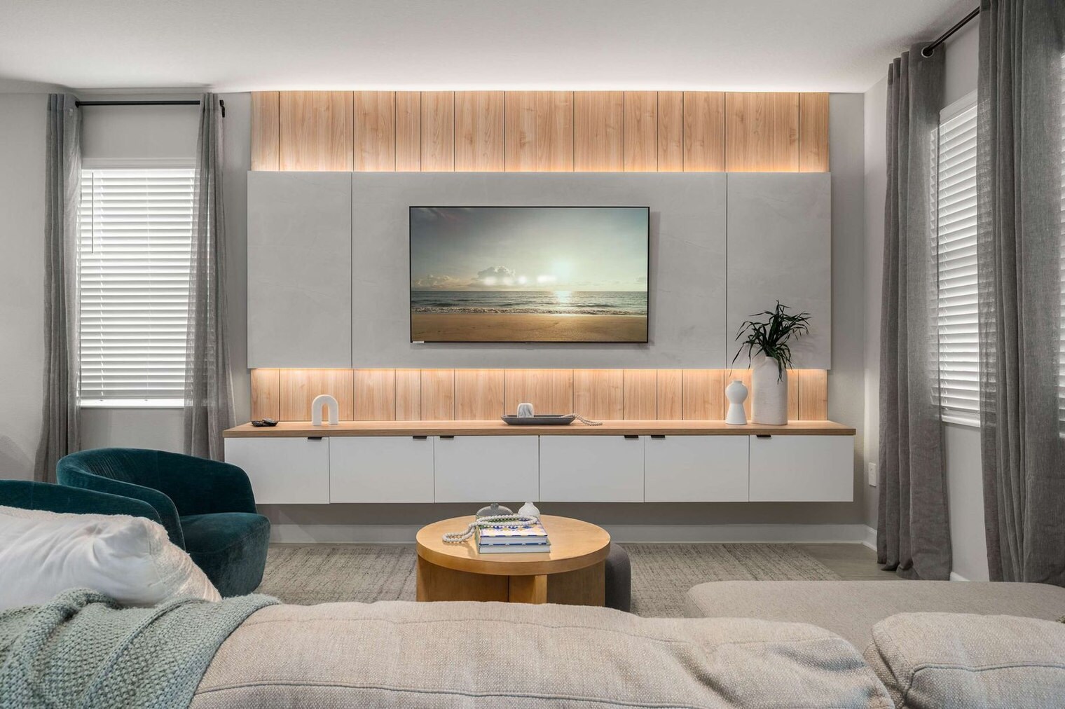 Building Photo - 9052 Sommerset Hills Dr