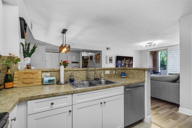 Building Photo - 12178 St.Andrews Pl