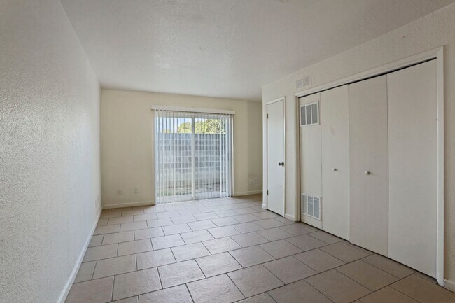 Building Photo - 3557 Merced Ave