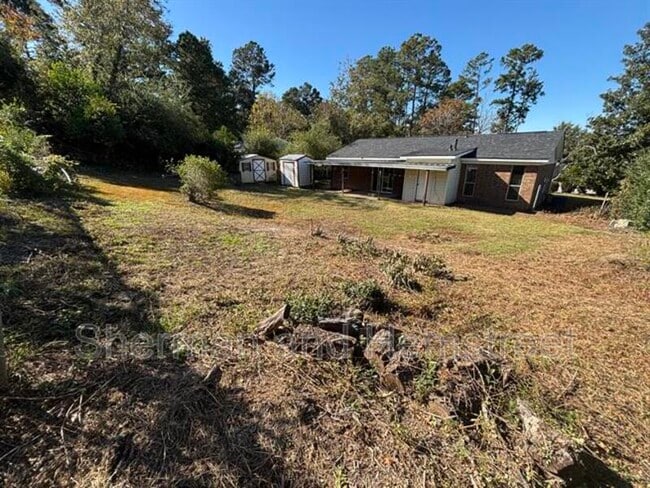 Building Photo - 2714 Cranbrook Dr