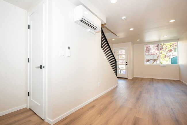 Building Photo - NEW CONSTRUCTION- MOVE- IN READY