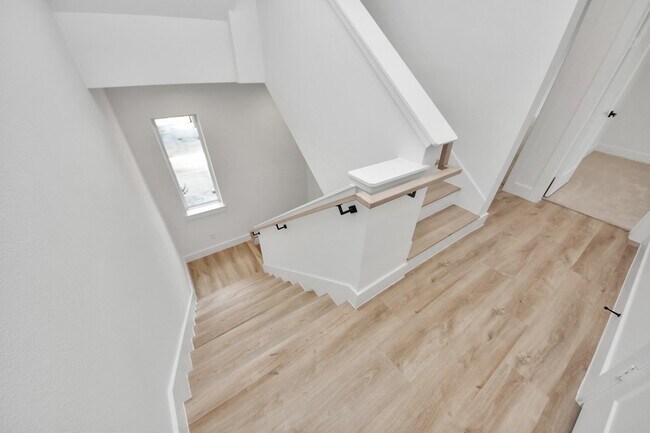 Building Photo - 3407 Hutchins St