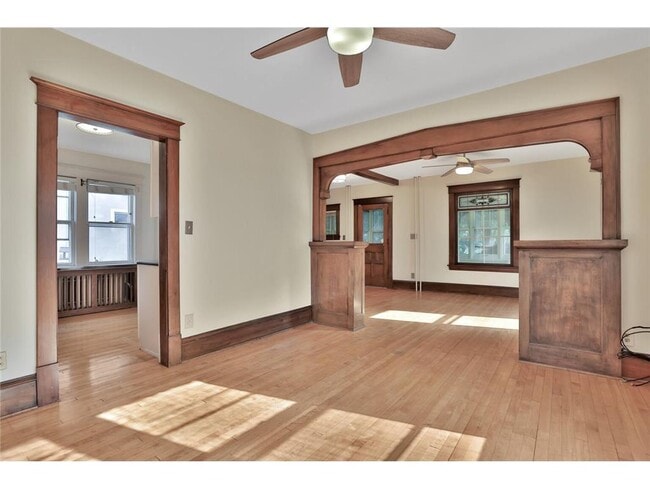 Building Photo - 2122 Temple Ct