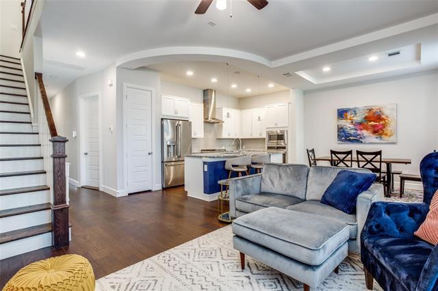 Building Photo - 1127 Manacor Ln