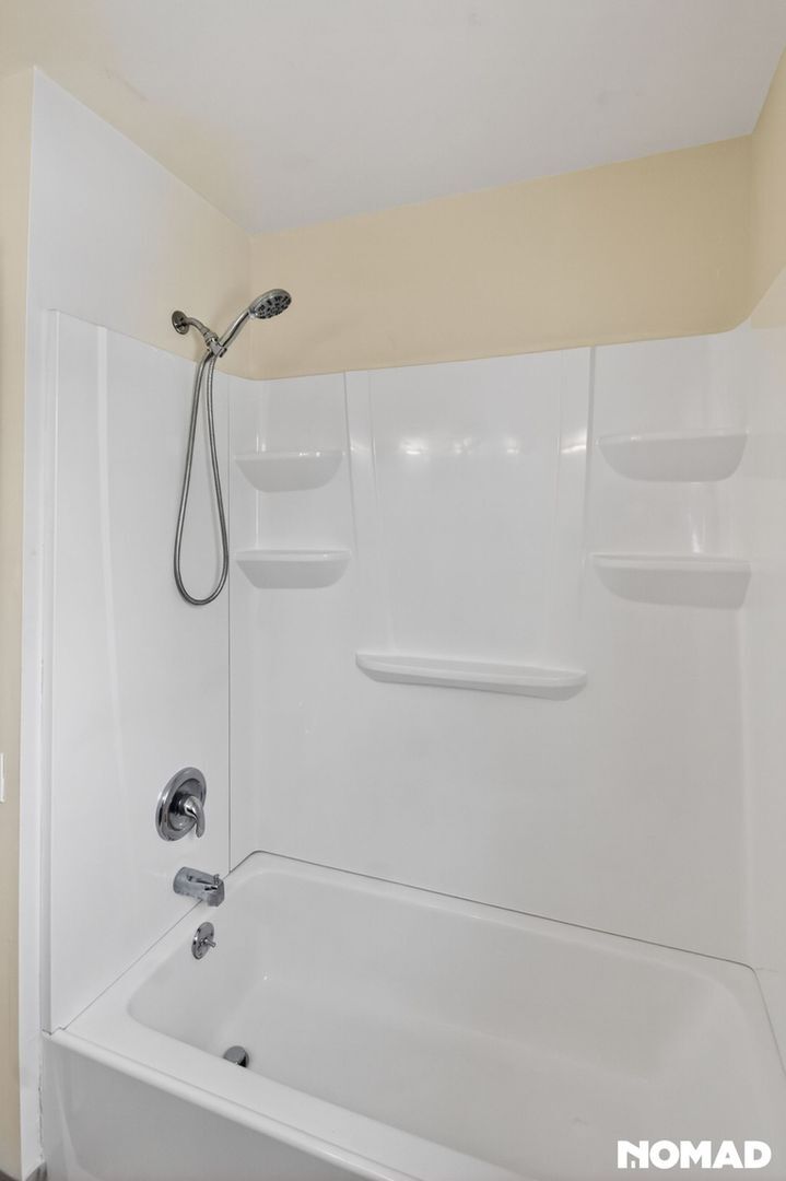 Building Photo - 1966 South St